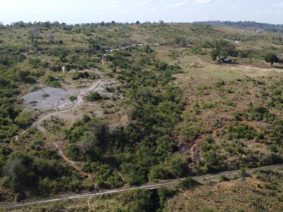 4.86 acres in Mazeras (Bonje), 1.2km off Mombasa Road. Solid rock, all-weather access, 3-phase power, panoramic Port Reitz views. Asking KSh 30.2M. Contact Mkaazi.