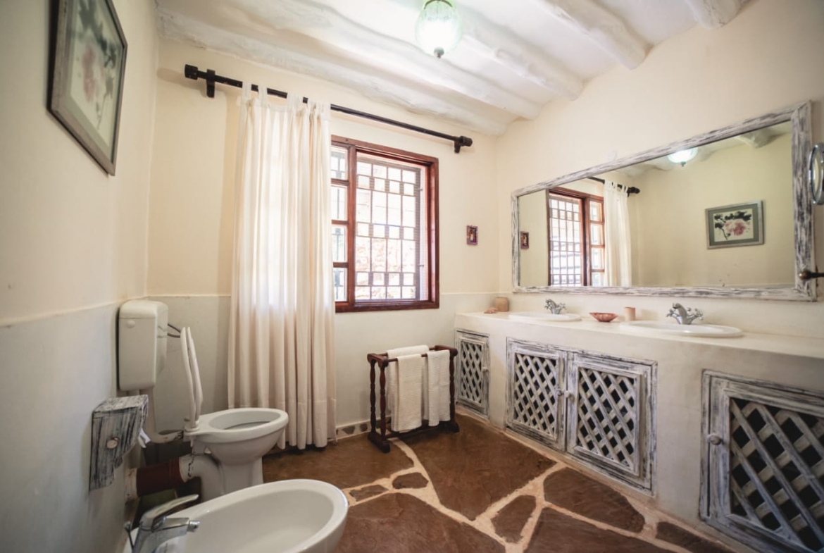 Malindi villa for sale, Casuarina Malindi, luxury villa Malindi, 4 bedroom villa Malindi, Malindi property for sale, Kenya coast villa