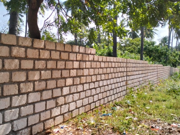 1 acre walled plot for sale in Watamu (Dongo Kundu). Secure coastal land ideal for villa, lodge or investment. KES 25M. Video tour & viewings — contact Mkaazi.