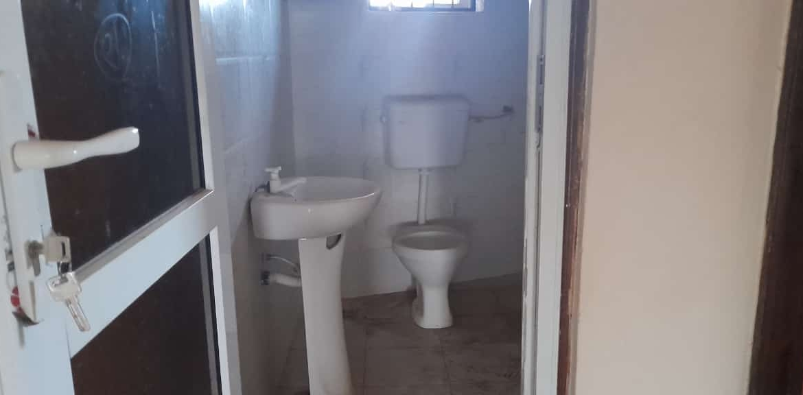 Affordable 2-bedroom rental in Karima, off Casuarina Road, Malindi. Spacious, secure, and ideal for long stays at just Ksh 18,000 per month.