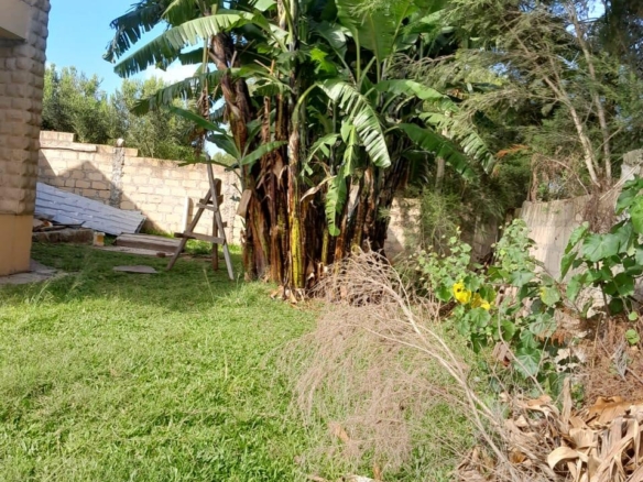 🏡 For Sale: Modern 4-Bedroom Mansionette in Kwampoyo Estate, Kiserian. 📍 1/4 acre compound | Solar power | Gated community | Spacious master. 💰 Price: KES 15M 📞 +254 724 568 989 🌍 www.mkaazirealestate.com