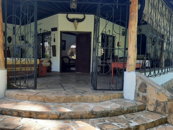 Malindi villa for sale, Ngala Road property, Mtangani real estate, freehold villa Malindi, Malindi luxury homes, Malindi property 35M, tropical villa Malindi, Mkaazi Real Estate