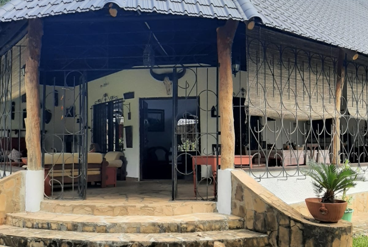 Malindi villa for sale, Ngala Road property, Mtangani real estate, freehold villa Malindi, Malindi luxury homes, Malindi property 35M, tropical villa Malindi, Mkaazi Real Estate
