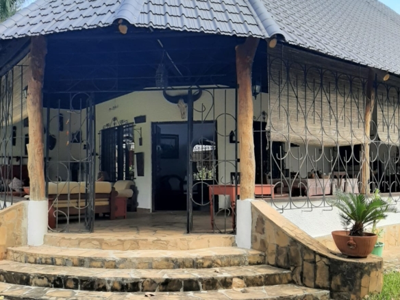 Malindi villa for sale, Ngala Road property, Mtangani real estate, freehold villa Malindi, Malindi luxury homes, Malindi property 35M, tropical villa Malindi, Mkaazi Real Estate