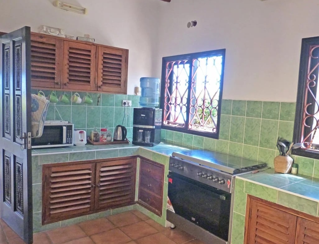 Beachfront 5br villa for sale in Watamu