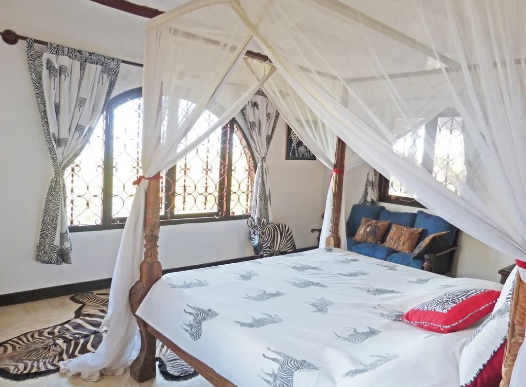 Beachfront 5br villa for sale in Watamu