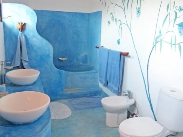 Beachfront 5br villa for sale in Watamu