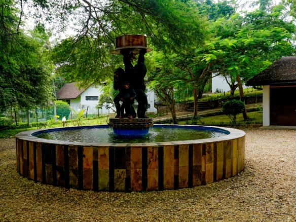 Rozzies Villa, malindi Luxurious Beachfront Holiday Villa, 6 Bedrooms