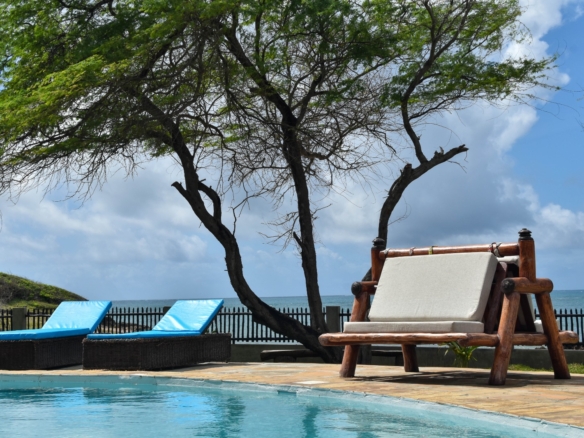 Rozzies Villa, malindi Luxurious Beachfront Holiday Villa, 6 Bedrooms