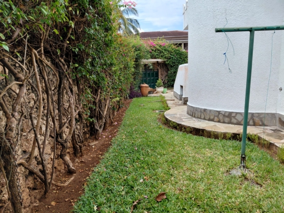 watamu-peponi-4bed-house-half-acre-near-beach-45m