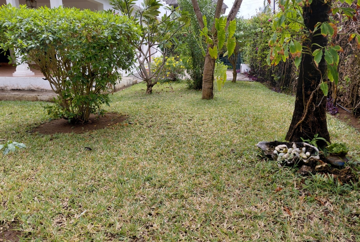 watamu-peponi-4bed-house-half-acre-near-beach-45m