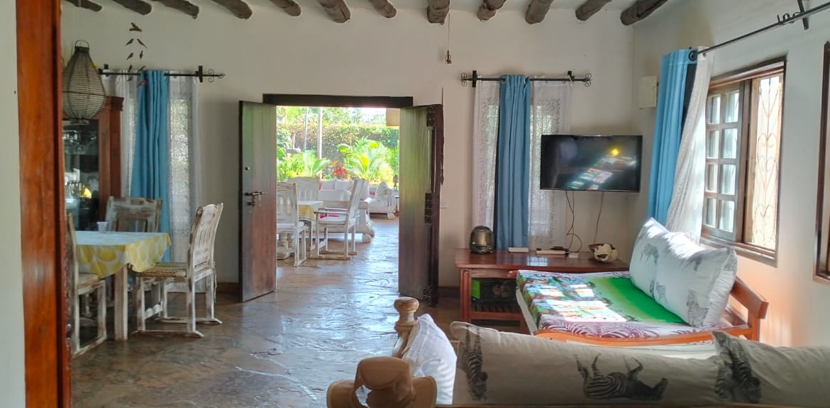 Exceptional short-stay villa for corporate retreats and private events. 5 ensuite bedrooms, pool, rooftop terrace and dedicated in-house chef. Contact Mkaazi Real Estate for packages and viewings.