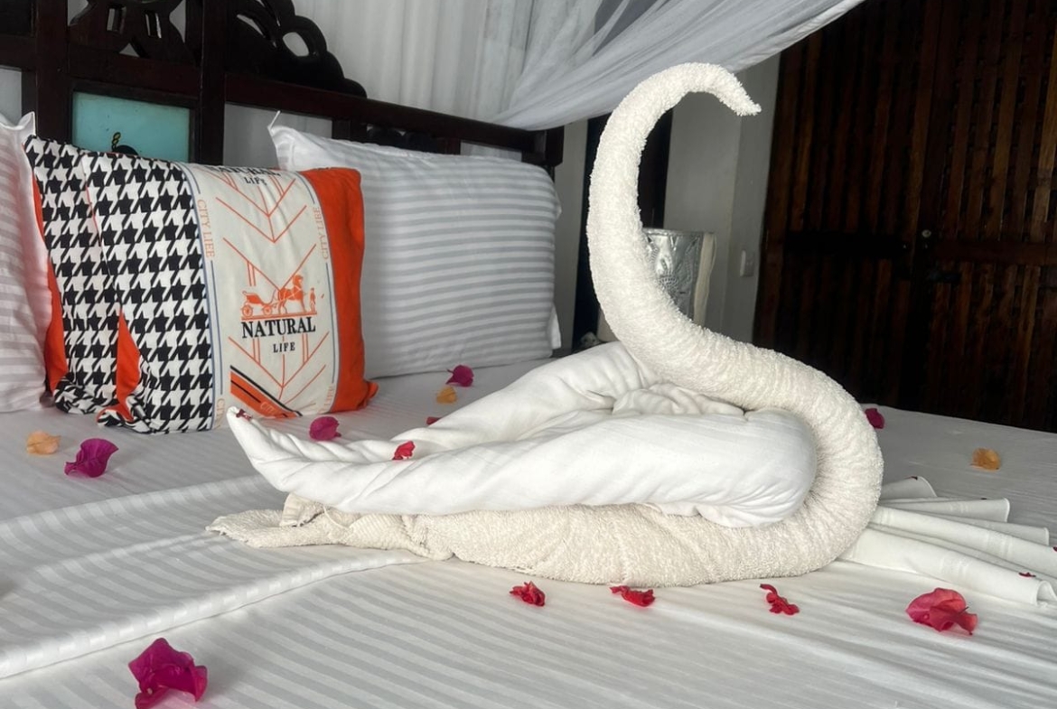 Exceptional short-stay villa for corporate retreats and private events. 5 ensuite bedrooms, pool, rooftop terrace and dedicated in-house chef. Contact Mkaazi Real Estate for packages and viewings.