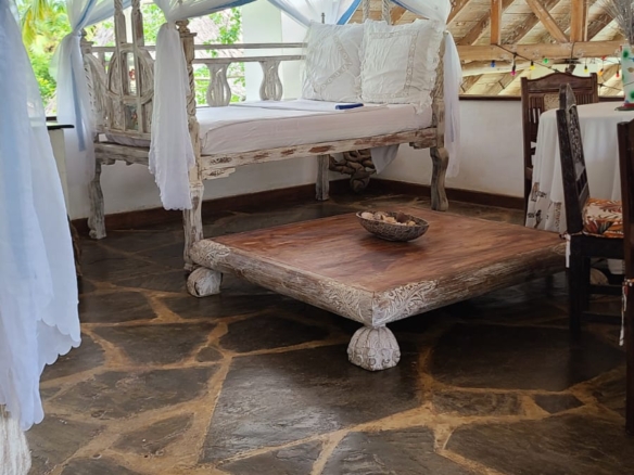 Exceptional short-stay villa for corporate retreats and private events. 5 ensuite bedrooms, pool, rooftop terrace and dedicated in-house chef. Contact Mkaazi Real Estate for packages and viewings.