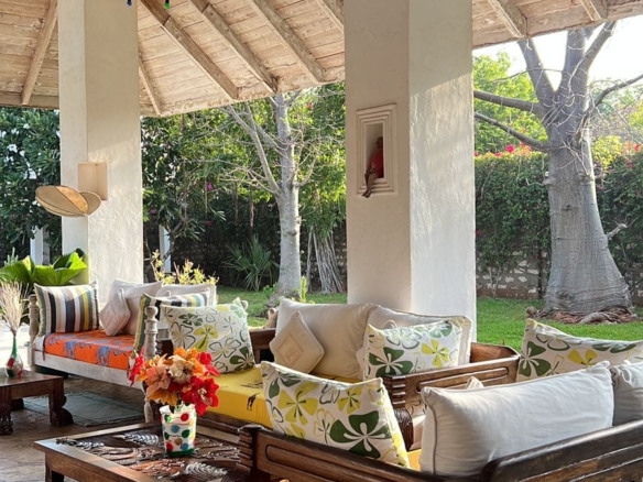 Exceptional short-stay villa for corporate retreats and private events. 5 ensuite bedrooms, pool, rooftop terrace and dedicated in-house chef. Contact Mkaazi Real Estate for packages and viewings.