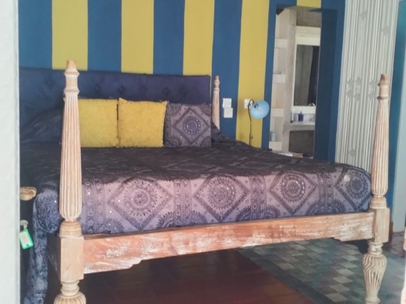 For Sale: Furnished 4BR Moroccan-style beachfront villa on Silversands Beach, Malindi. Ocean-view Jacuzzi, pool, DSQ, art-filled garden. USD 500K.