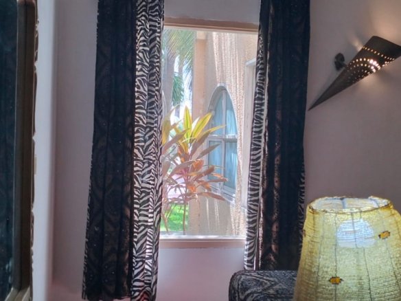 For Sale: Furnished 4BR Moroccan-style beachfront villa on Silversands Beach, Malindi. Ocean-view Jacuzzi, pool, DSQ, art-filled garden. USD 500K.