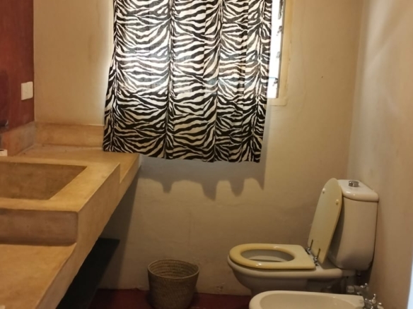 For Sale: Furnished 4BR Moroccan-style beachfront villa on Silversands Beach, Malindi. Ocean-view Jacuzzi, pool, DSQ, art-filled garden. USD 500K.