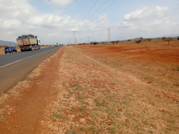 909 Acres for sale in Sultan hamud