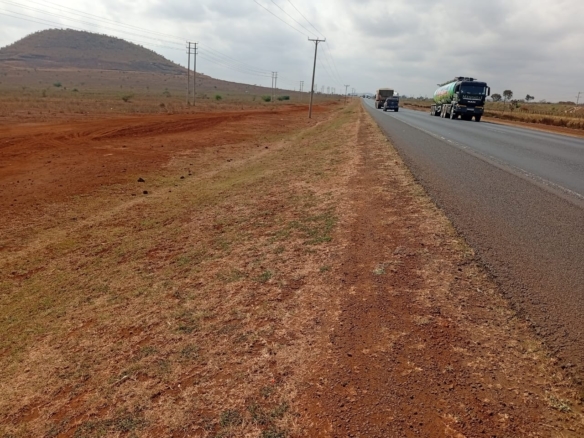 909 Acres for sale in Sultan hamud