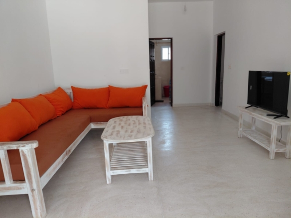 “Watamu short-stay 2-bedroom furnished apartment near Turtle Bay – master en-suite, WIFI, sleeps 4”