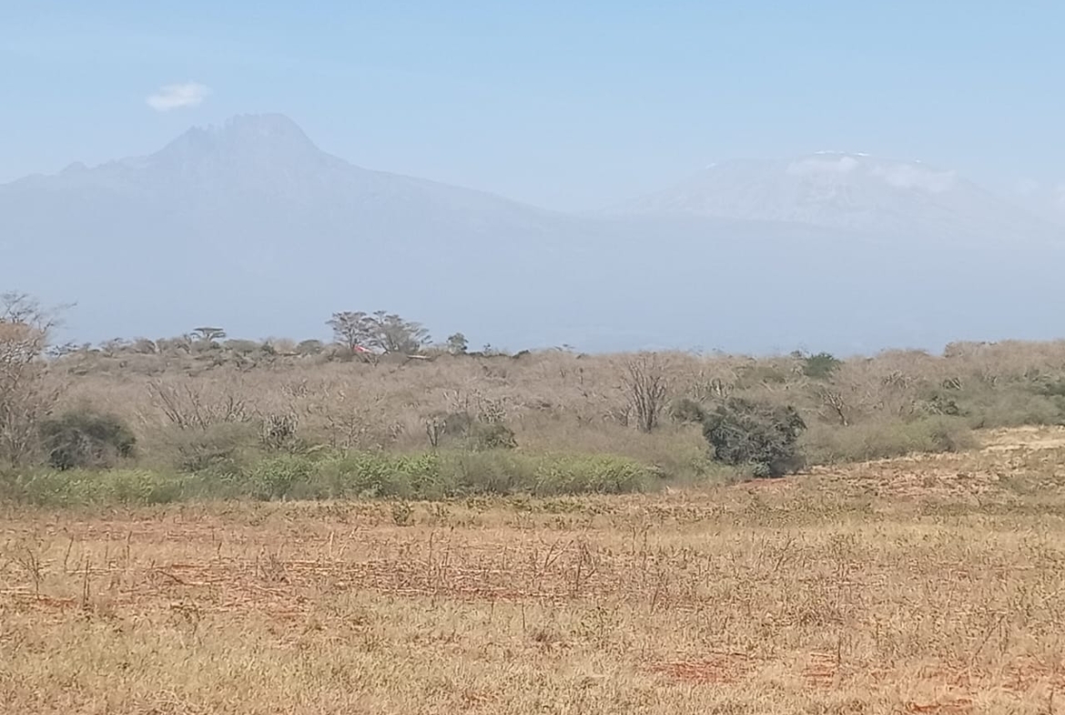 Land for sale Entarara Rombo Loitokitok, Kilimanjaro land Kenya, Loitokitok investment property, farmland for sale Kenya, eco-lodge land Kilimanjaro, Mkaazi Real Estate