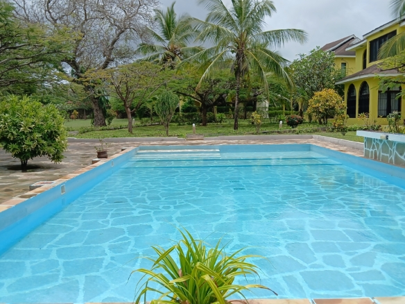 🌴 3-Bedroom Furnished Villa for Rent in Malindi – Off Lamu Road
