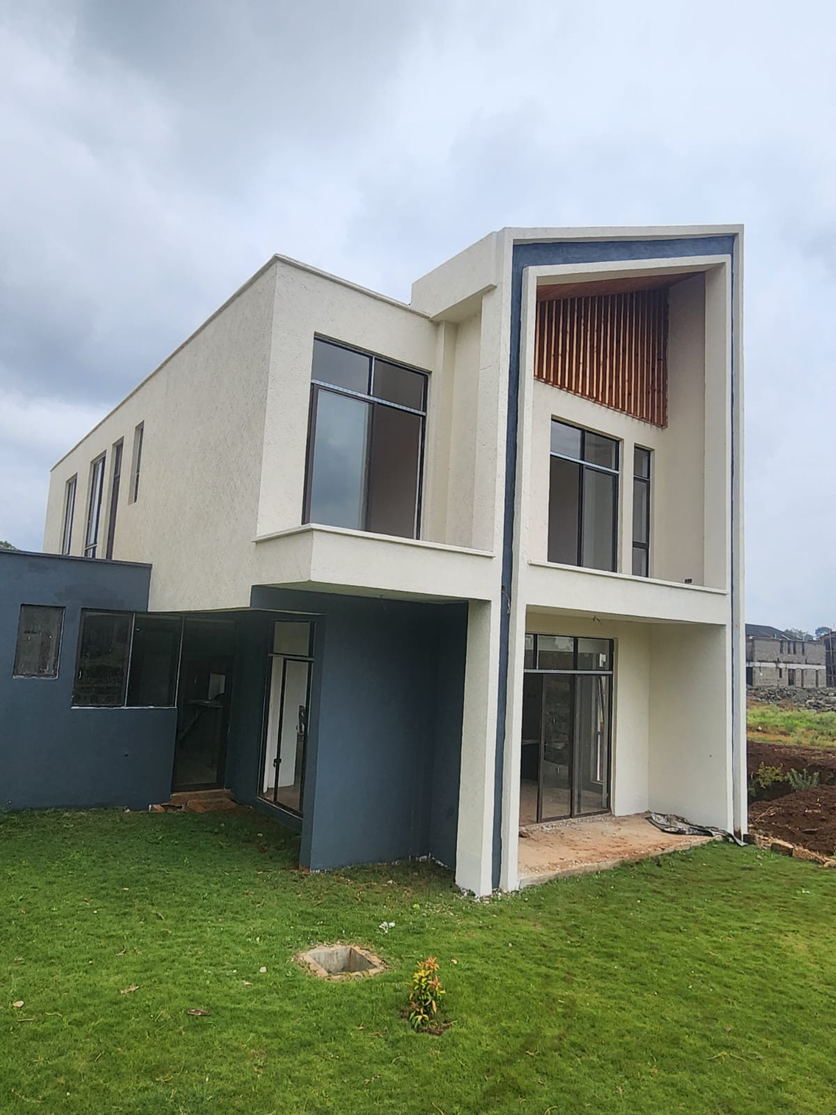 “Greenview Villas luxury 4 and 5 bedroom homes along Kiambu Road by Mkaazi Real Estate”