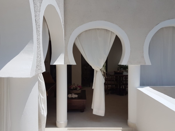 Luxury 2-bedroom apartment directly on Casuarina Beach, Malindi Kenya