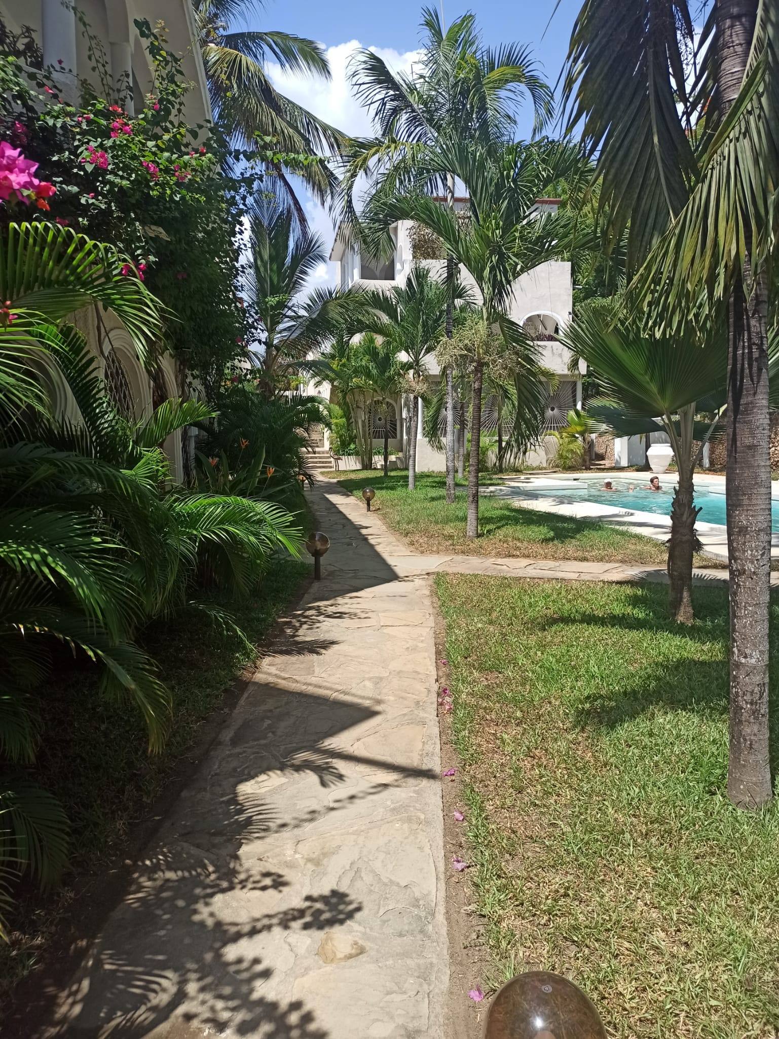 Luxury 2-bedroom apartment directly on Casuarina Beach, Malindi Kenya