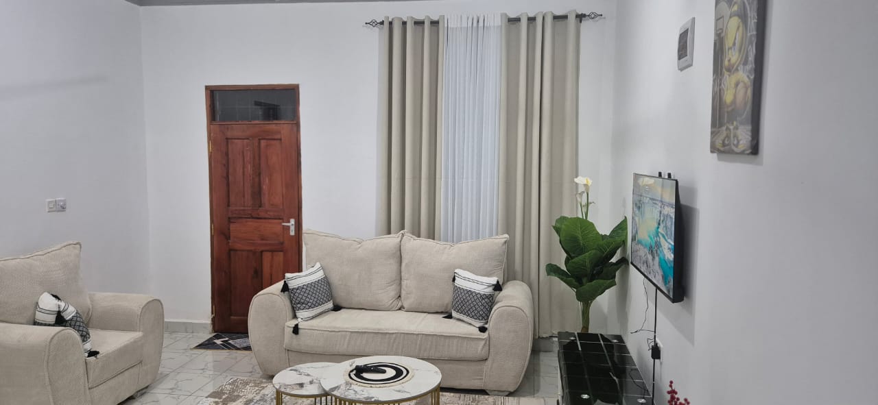 Stay in comfort at our fully furnished 2-bedroom apartment in Malindi, perfect for short stays, work trips, or vacations. Includes Wi-Fi, Smart TV, kitchen, security, and beach access nearby. From KSh 7,500 per night.