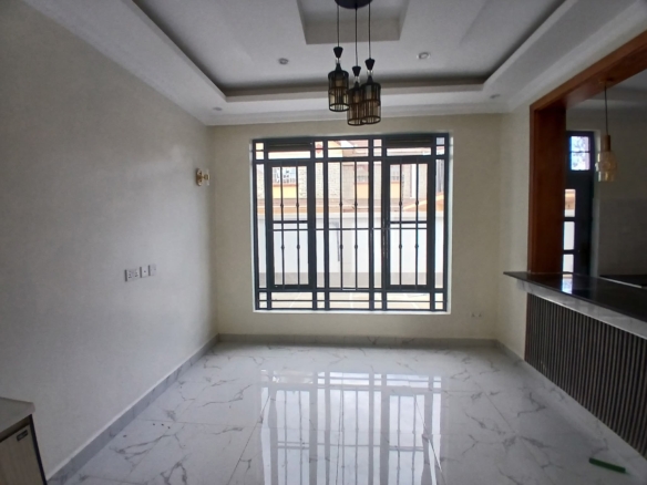 Executive 4-bedroom all-en-suite mansion for sale in Ruiru Mugutha. Gated community of 6 units, 40/80 plot, smart lighting, fitted kitchen, DSQ, and solar heating. Only 3.5 km from Thika Road. Asking KSh 22M.