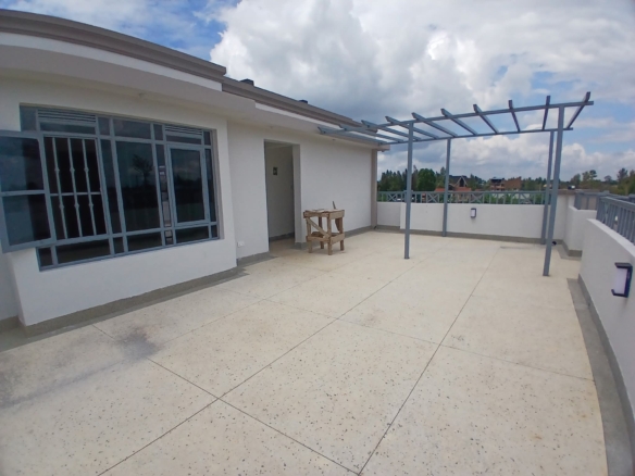 Executive 4-bedroom all-en-suite mansion for sale in Ruiru Mugutha. Gated community of 6 units, 40/80 plot, smart lighting, fitted kitchen, DSQ, and solar heating. Only 3.5 km from Thika Road. Asking KSh 22M.