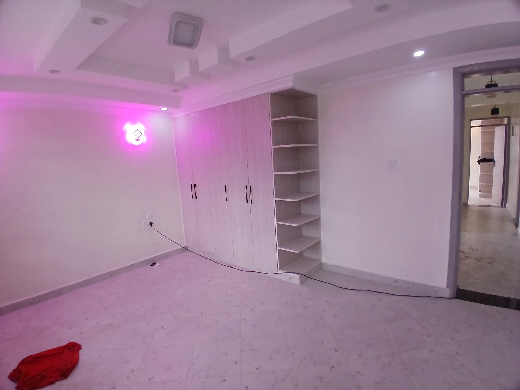 Executive 4-bedroom all-en-suite mansion for sale in Ruiru Mugutha. Gated community of 6 units, 40/80 plot, smart lighting, fitted kitchen, DSQ, and solar heating. Only 3.5 km from Thika Road. Asking KSh 22M.