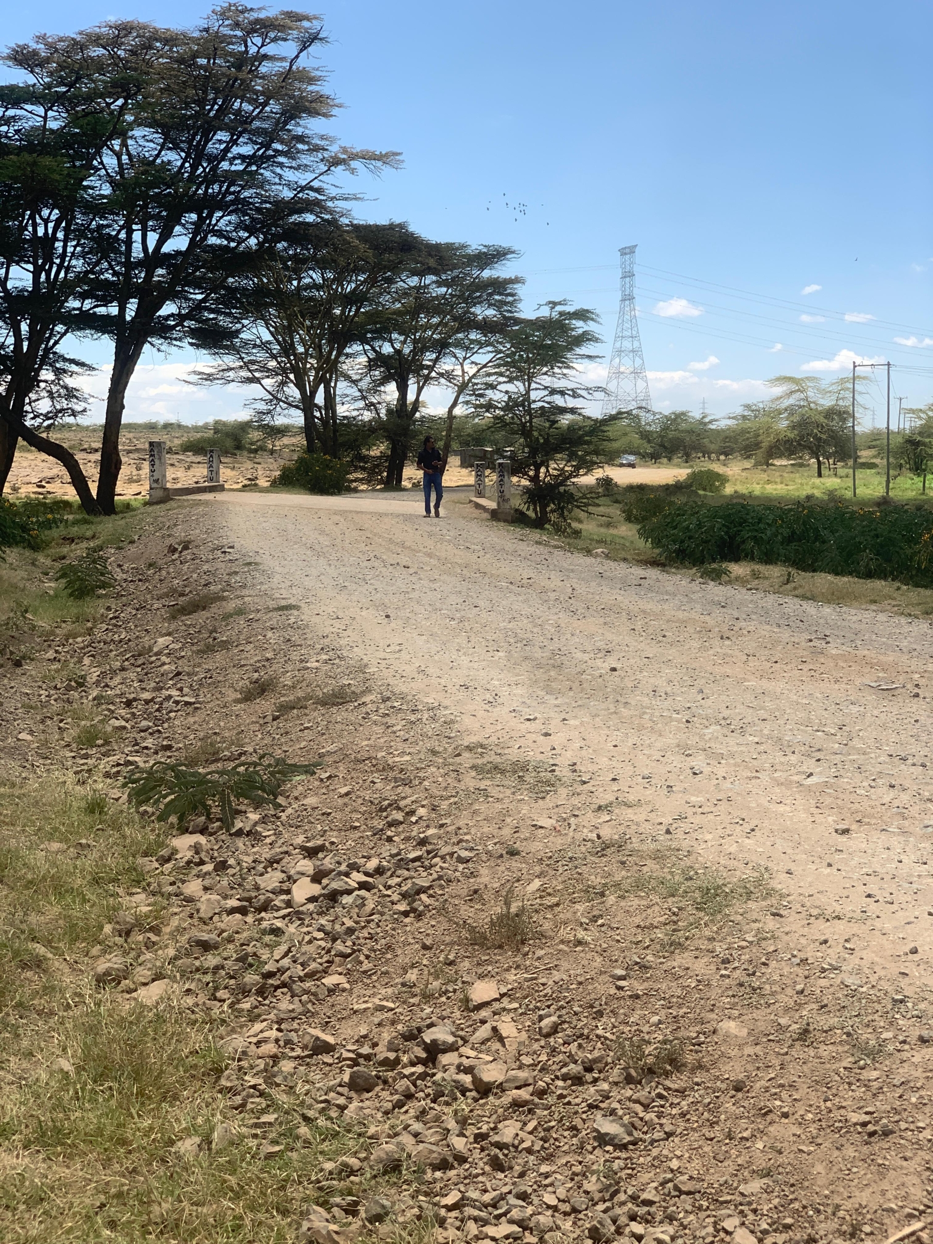 290 acres of land for sale in Rumuruti–Nanyuki with seasonal River Pesi flow. Ideal for agriculture, ranching, and investment. KSh 500,000 per acre