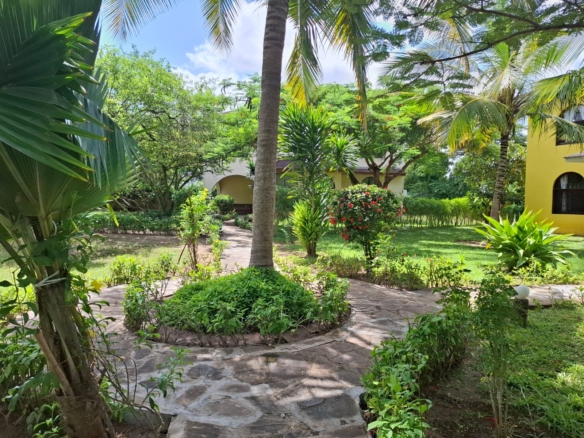 3br Villa for short stay in Malindi next to Galana Petrol station