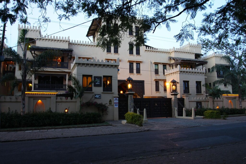 Discover Kings Post Residences Hotel—luxury serviced apartments for sale in Westlands offering premium living, prime location, and exceptional investment returns.