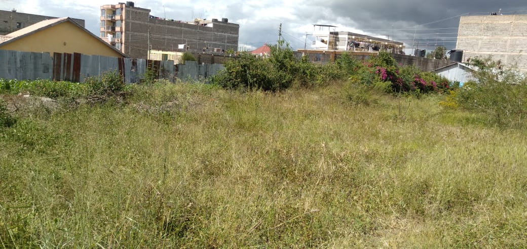 Prime ¼-acre land for sale in Kitengela Town with full utilities, secure surroundings, and high development potential. Perfect for residential, commercial, or mixed-use projects.
