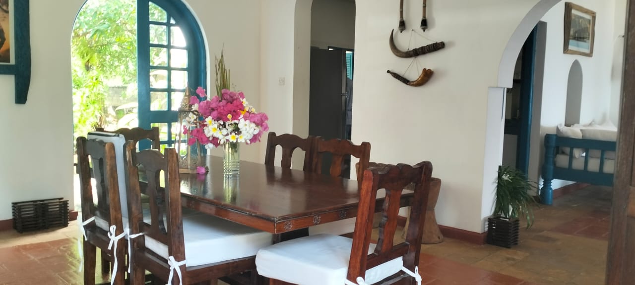 Beachfront Villa on 4.2 Acres for sale on Bofa Beach in Kilifi