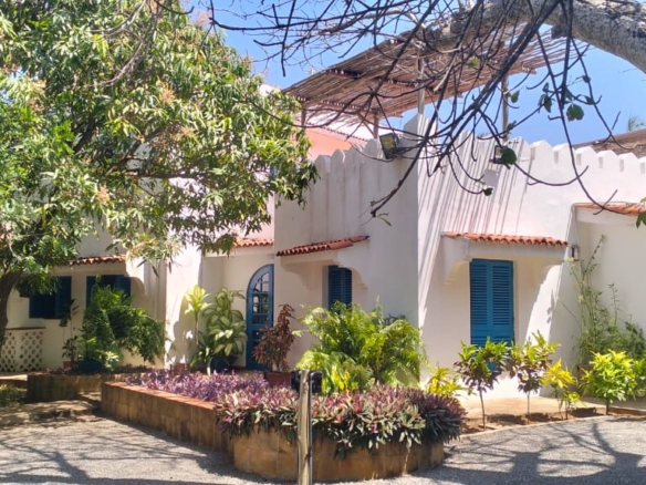 Beachfront Villa on 4.2 Acres for sale on Bofa Beach in Kilifi