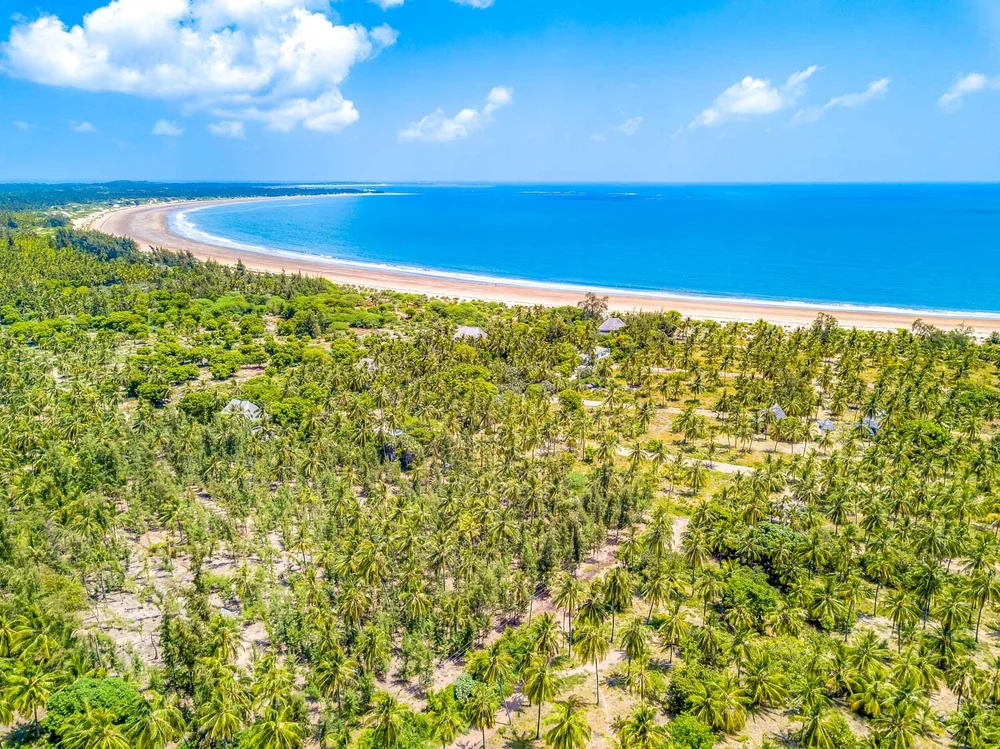 Beachfront Plots for sale flexible payments Malindi