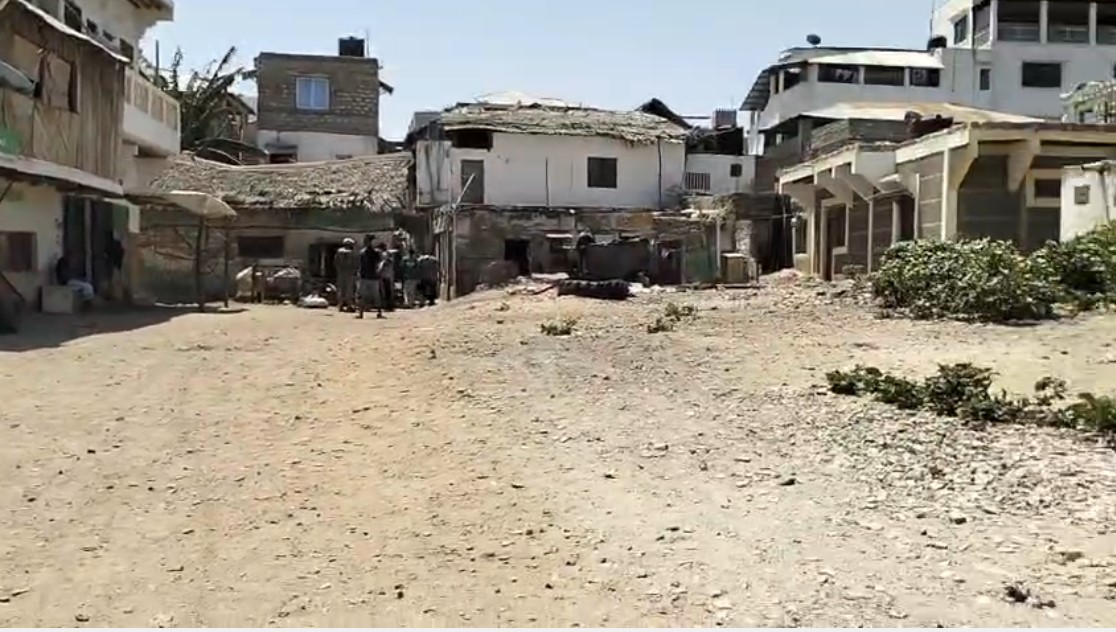 110 by 150 ft ocean view plot for sale in Lamu Town CBD ideal for residential or commercial development.