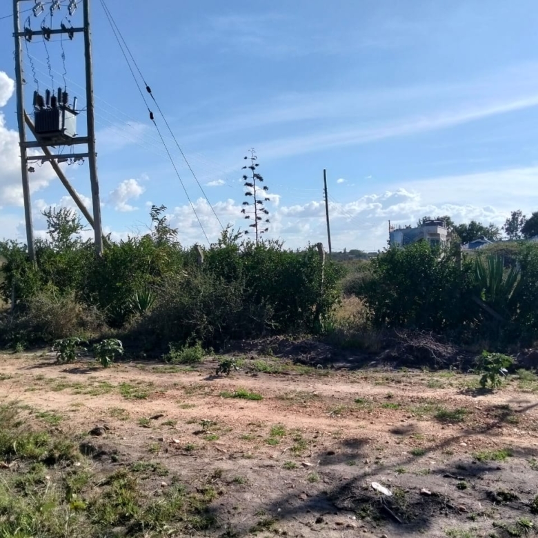 30 acres of prime land for sale at Daystar Athi River, Machakos County, priced at 6.8 million per acre, ideal for investment and development.