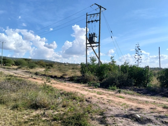 30 acres of prime land for sale at Daystar Athi River, Machakos County, priced at 6.8 million per acre, ideal for investment and development.