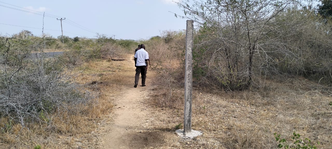 22 acres of prime roadfront land for sale in Shomela Magarini along Malindi Marafa Road.