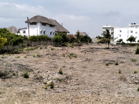 Prime quarter-acre plot for sale behind Watamu Snake Park, ideal for residential or investment development.