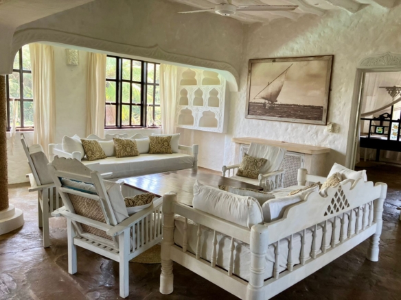 Sally Furnished Apartments Malindi