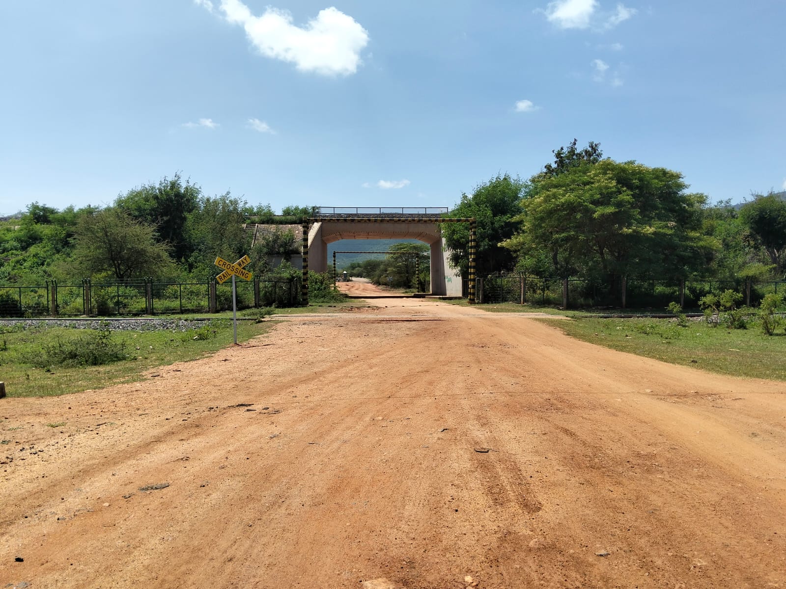 400 Acres for saleon Mombasa road, Emali