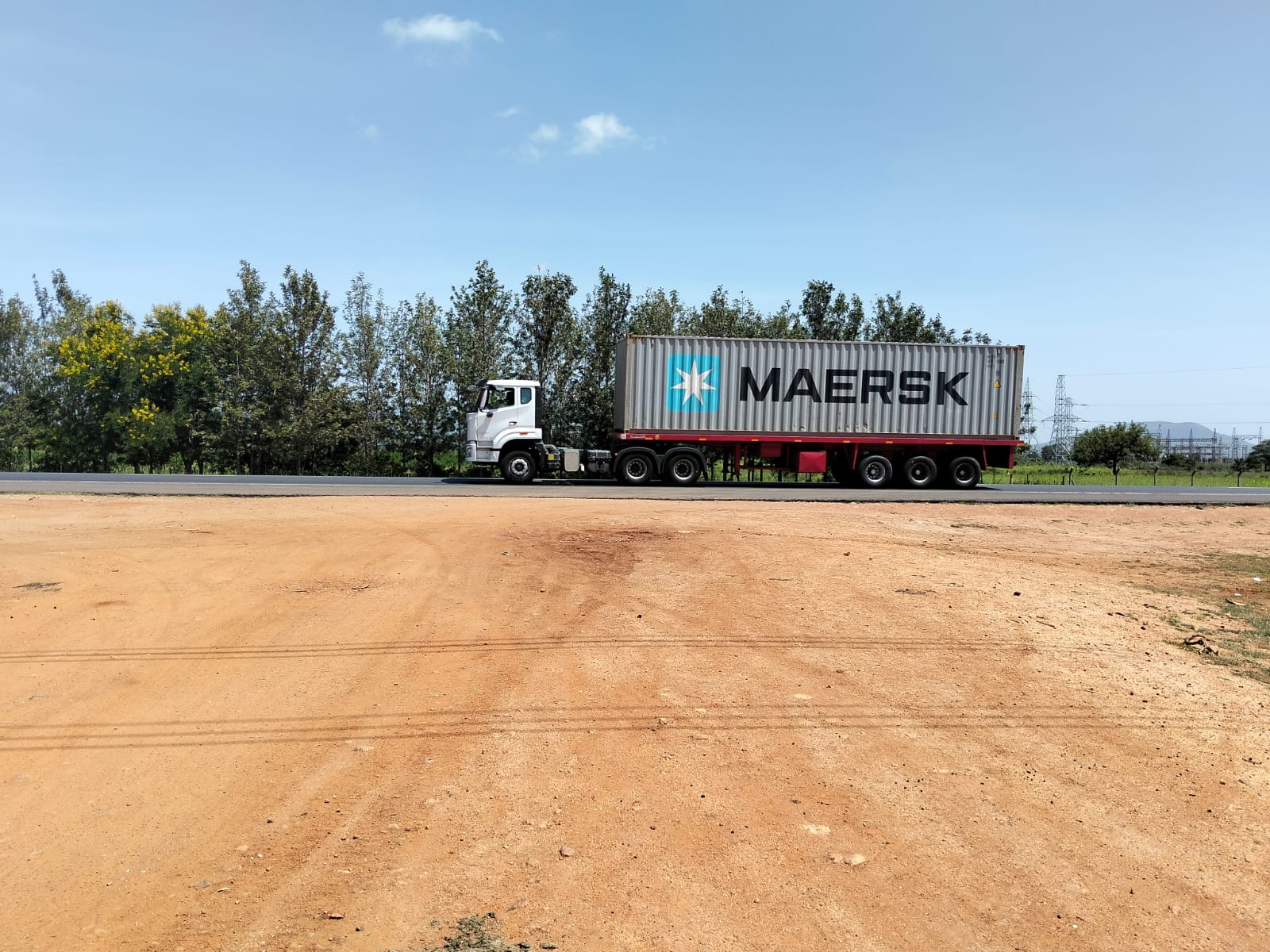 400 Acres for saleon Mombasa road, Emali