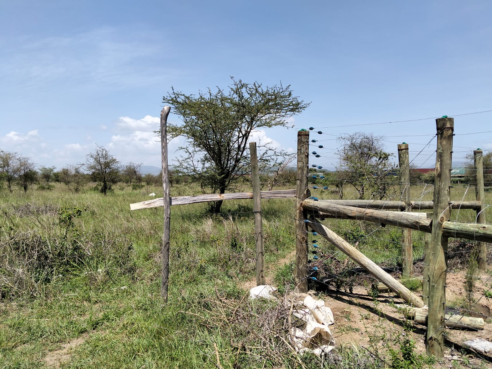 400 Acres for saleon Mombasa road, Emali